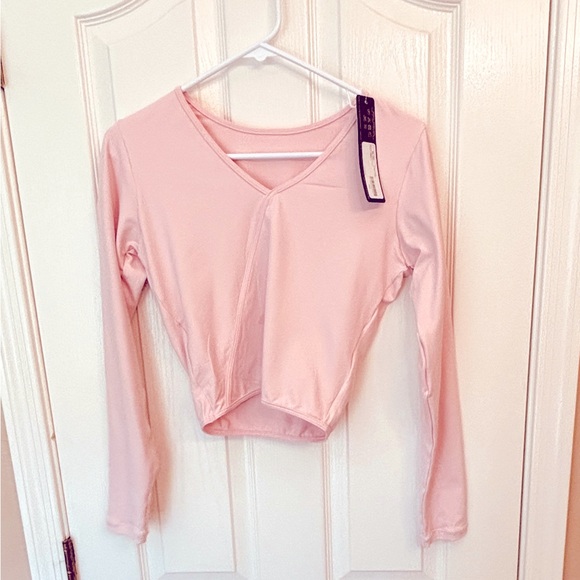 So Danca Tops - So Danca XL NWT Pink V-Neck Women's Top Stretch Dancewear Leotard Cover
